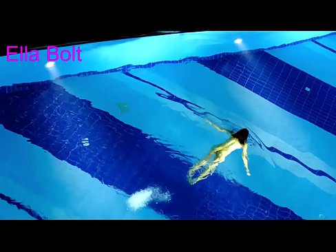 ❤️ Dili ko makahunong sa pagtan-aw, ang batan-ong blonde nasakpan nga naglangoy nga hubo sa ELLA BOLT resort pool ❤️❌ Porn video sa ceb.quizfarmature.ru ❌❤