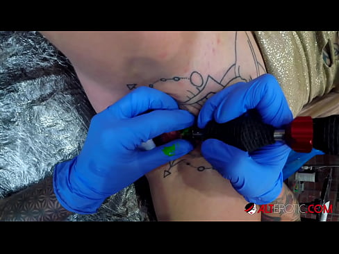 ❤️ Si Sully Savage adunay tattoo sa iyang clitoris ❤️❌ Porn video sa ceb.quizfarmature.ru ❌❤